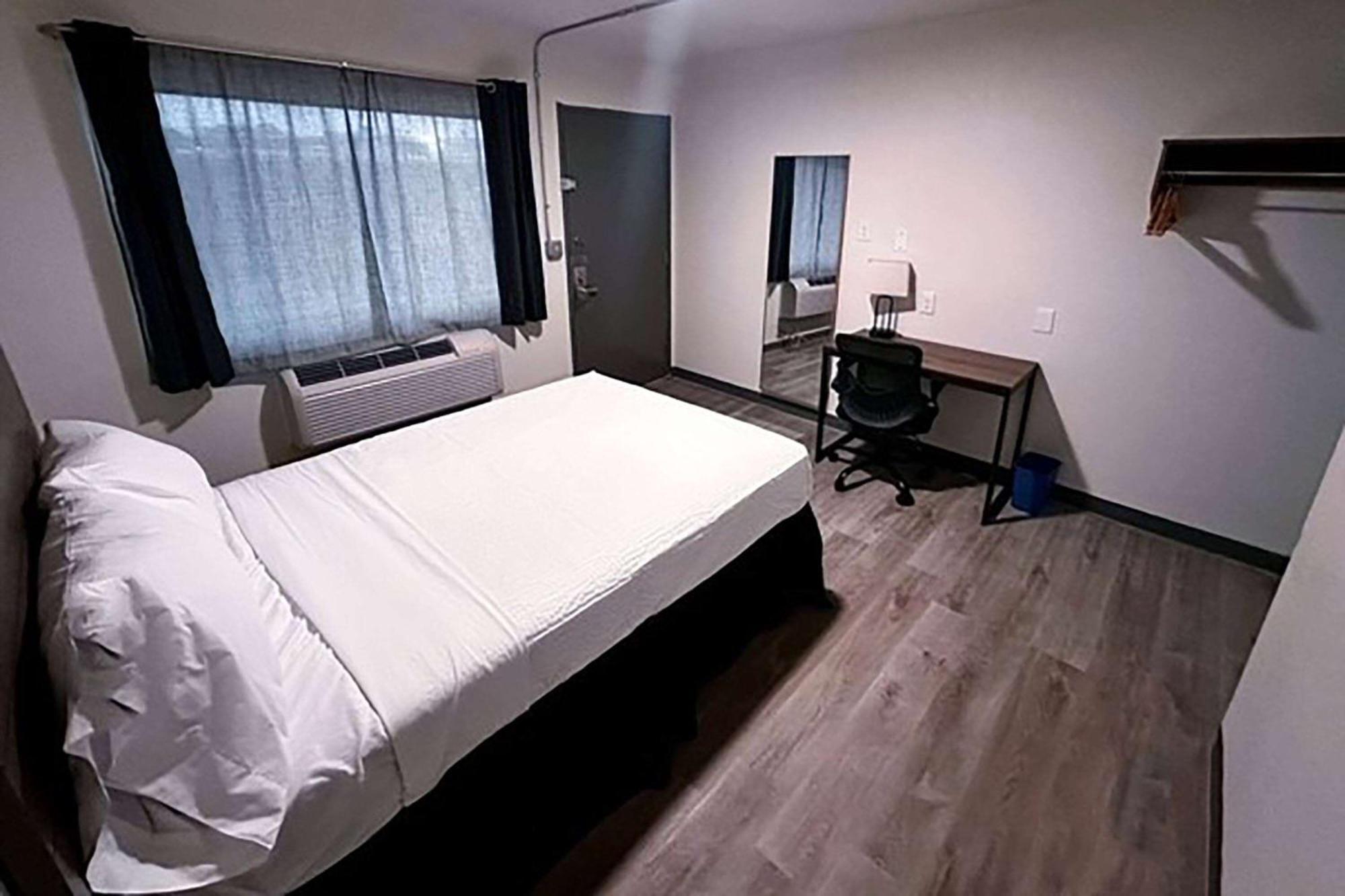 Studio City Suites, A Travelodge By Wyndham Texarkana Exterior foto